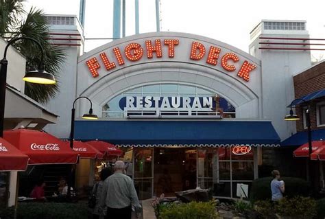 flight deck restaurant reviews